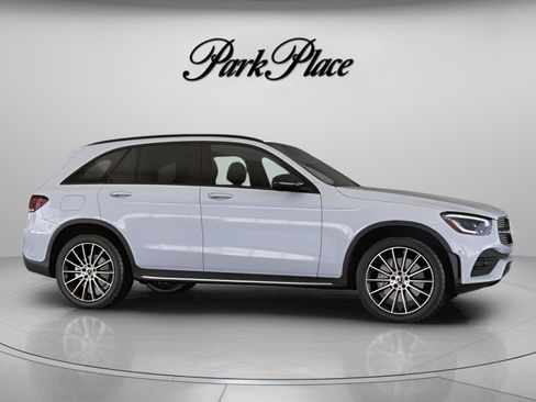 Used 2022 Mercedes-Benz GLC 300 image 29