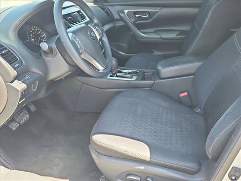 Used 2016 Nissan Altima 2.5 S w/ Power Driver Seat Package FWD image 22