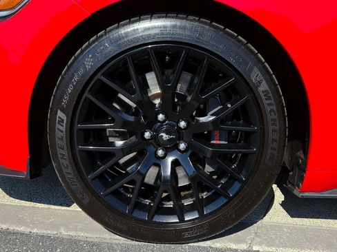 Used 2015 Ford Mustang GT Premium w/ GT Performance Package RWD image 21