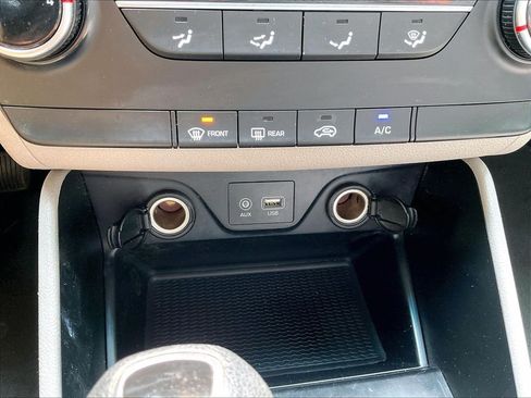Used 2019 Hyundai Tucson SE AWD/4WD image 12