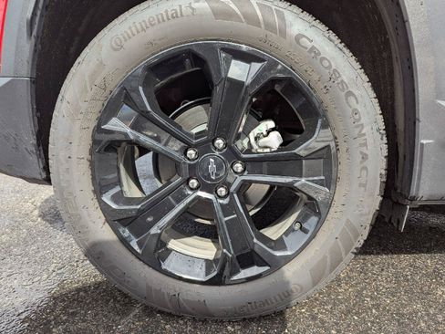 Used 2025 Chevrolet Equinox LT w/ Convenience Package II AWD/4WD image 13