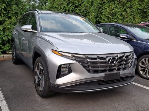 Certified 2024 Hyundai Tucson Limited AWD/4WD image 5