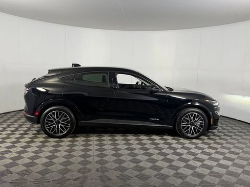 Used 2025 Ford Mustang Mach-E Premium w/ Interior Protection Package AWD/4WD image 5