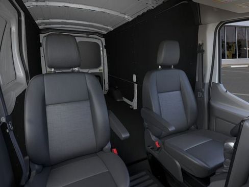 New 2026 Ford Transit 250 148 Medium Roof w/ Load Area Protection Package RWD image 10