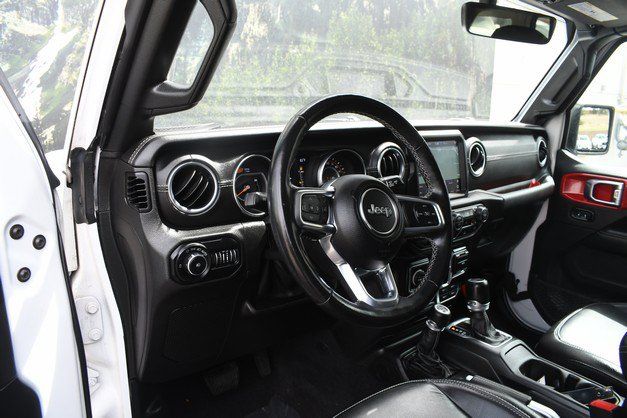 Used 2021 Jeep Wrangler Unlimited Sahara AWD/4WD image 14