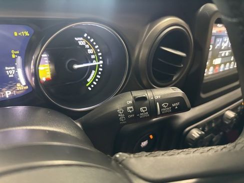Used 2023 Jeep Wrangler Unlimited w/ Cold Weather Group AWD/4WD image 36