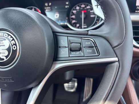Used 2018 Alfa Romeo Stelvio Ti Sport AWD/4WD image 20