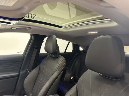 Certified 2025 Mercedes-Benz GLC 300 4MATIC image 13