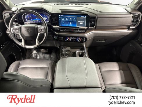 Used 2024 Chevrolet Silverado 1500 LT Trail Boss w/ Convenience Package II image 12