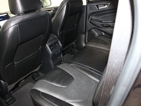 Used 2021 Ford Edge Titanium w/ Equipment Group 301A image 19