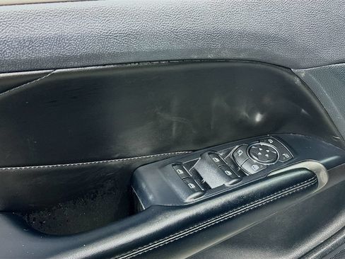 Used 2017 Lincoln MKC Select w/ Select Plus Package FWD image 20