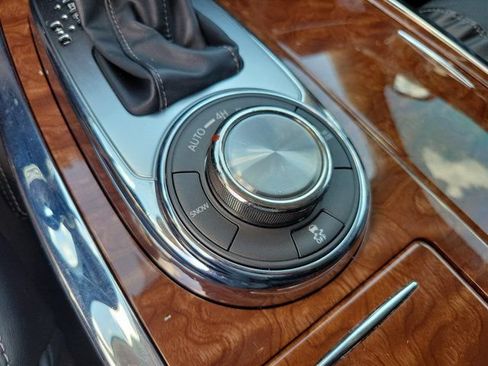 Used 2019 INFINITI QX80 Luxe w/ Proassist Package AWD/4WD image 23