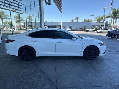Used 2023 Lexus ES 350 F Sport w/ Accessory Package (Z2) FWD image 3
