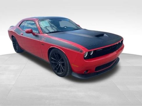 Used 2023 Dodge Challenger R/T Scat Pack w/ T/A Package image 3