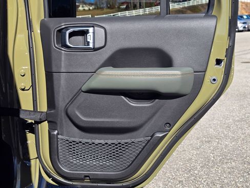 New 2026 Jeep Gladiator Mojave AWD/4WD image 40