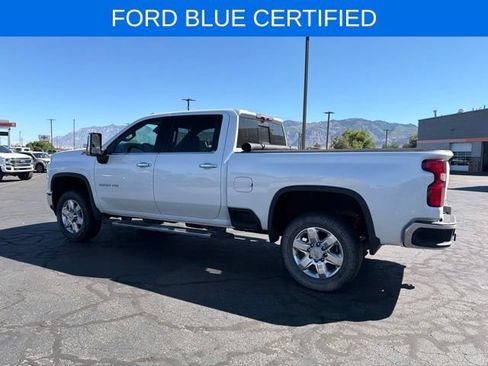 Used 2020 Chevrolet Silverado 3500 LTZ w/ LTZ Premium Package AWD/4WD image 12