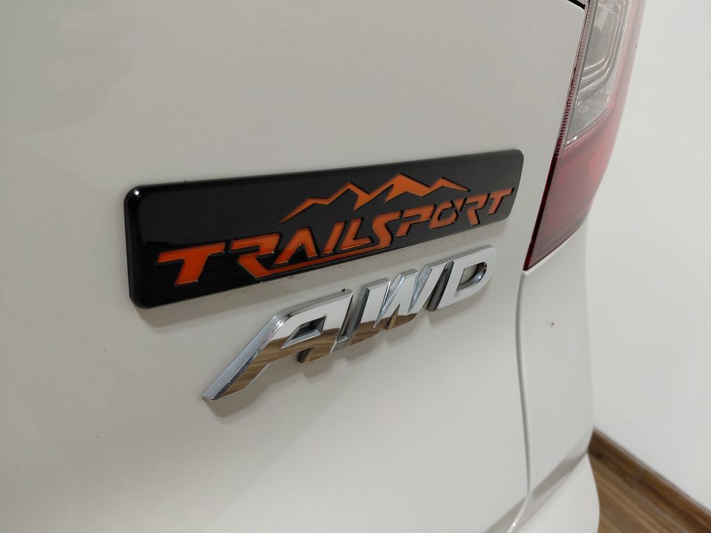 Used 2022 Honda Pilot TrailSport image 29