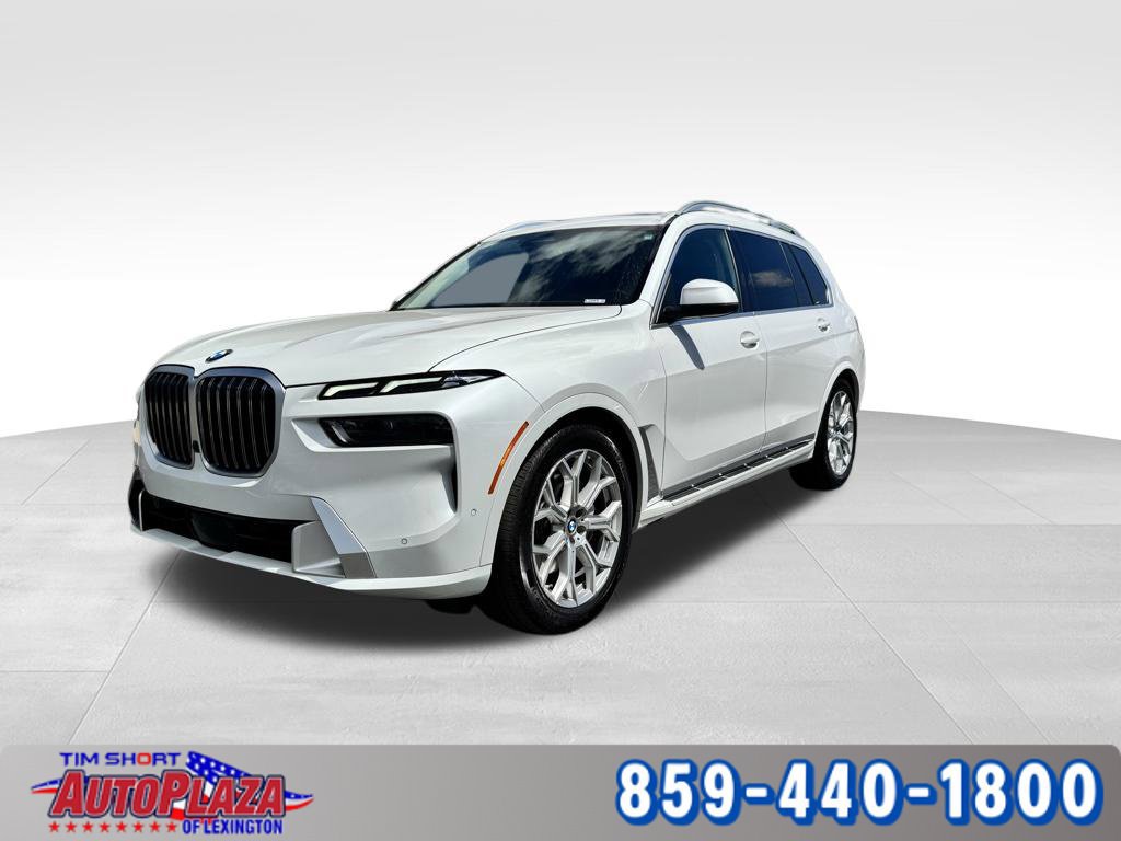 Used 2025 BMW X7 xDrive40i AWD/4WD image 1