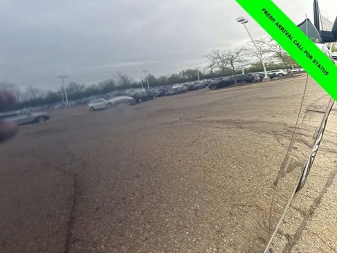 Used 2019 GMC Terrain Denali w/ Advanced Safety Package AWD/4WD image 14