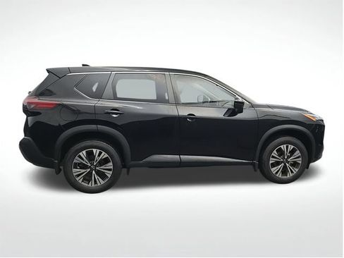 Used 2023 Nissan Rogue SV image 10