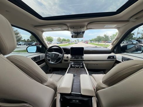 Used 2020 Lincoln Navigator L Reserve w/ Luxury Package AWD/4WD image 26