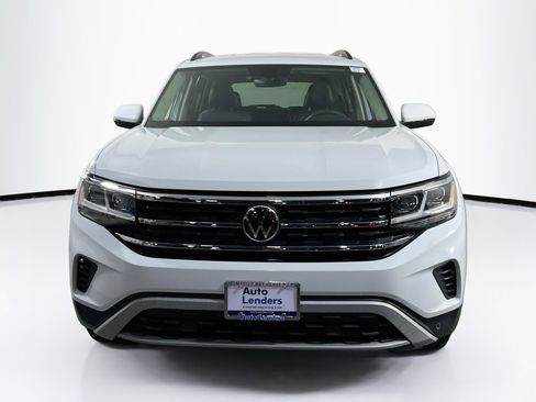 Used 2023 Volkswagen Atlas SE AWD/4WD image 2