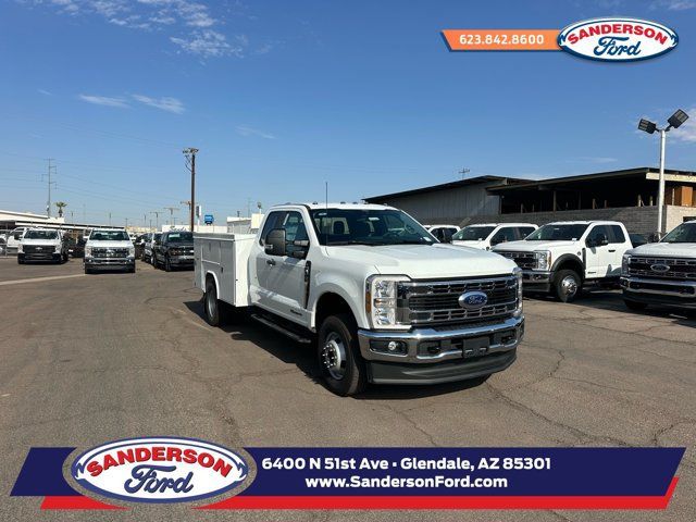 Used 2025 Ford F350 XL w/ XL Chrome Package AWD/4WD image 1
