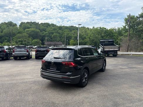 Used 2024 Volkswagen Tiguan Wolfsburg Edition AWD/4WD image 3