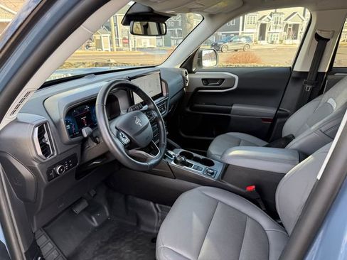 Used 2025 Ford Bronco Sport Badlands image 3