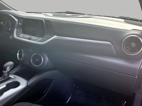 Used 2021 Chevrolet Blazer LT FWD image 18