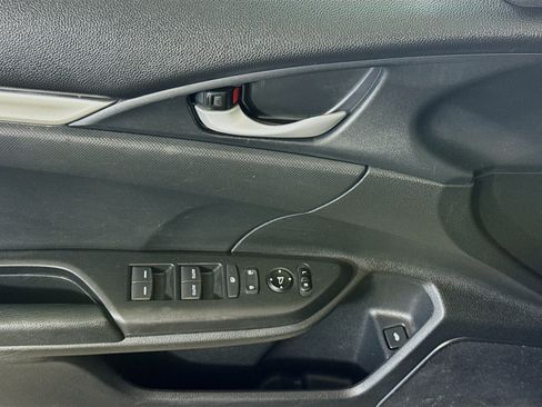 Used 2020 Honda Civic Sport image 24