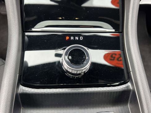 Used 2025 Jeep Grand Cherokee L Laredo image 28