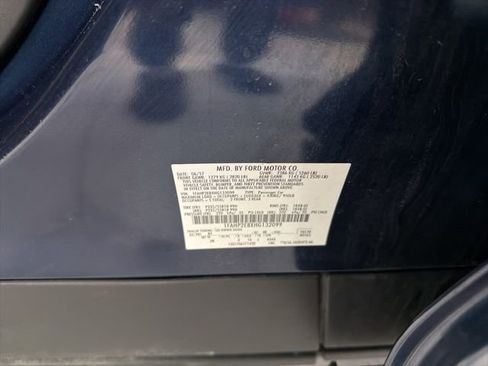 Used 2017 Ford Taurus SEL w/ Equipment Group 201A image 15