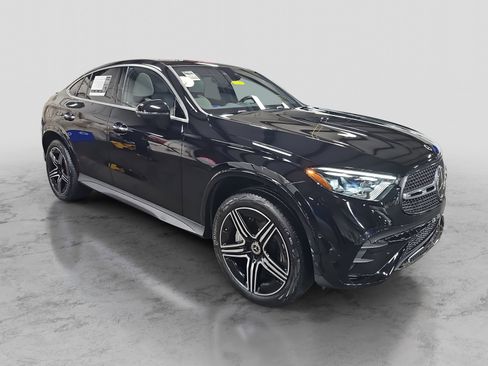 Certified 2025 Mercedes-Benz GLC 300 GLC 300 image 4