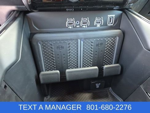 New 2026 RAM 3500 Limited AWD/4WD image 19