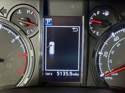 Used 2023 Toyota 4Runner SR5 image 12