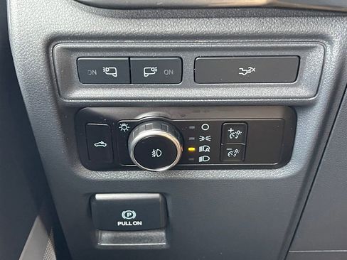 Used 2023 Ford F150 XLT w/ Equipment Group 302A High image 16