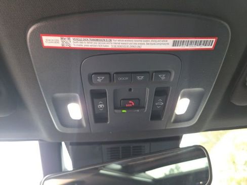 Used 2025 Toyota Camry XSE image 29