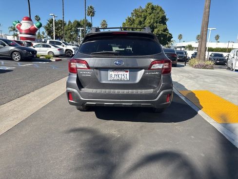 Used 2019 Subaru Outback 2.5i Premium image 20