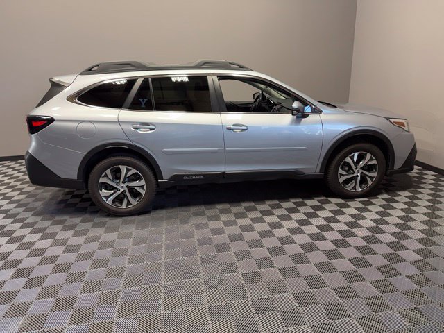 Used 2022 Subaru Outback Limited AWD/4WD image 7