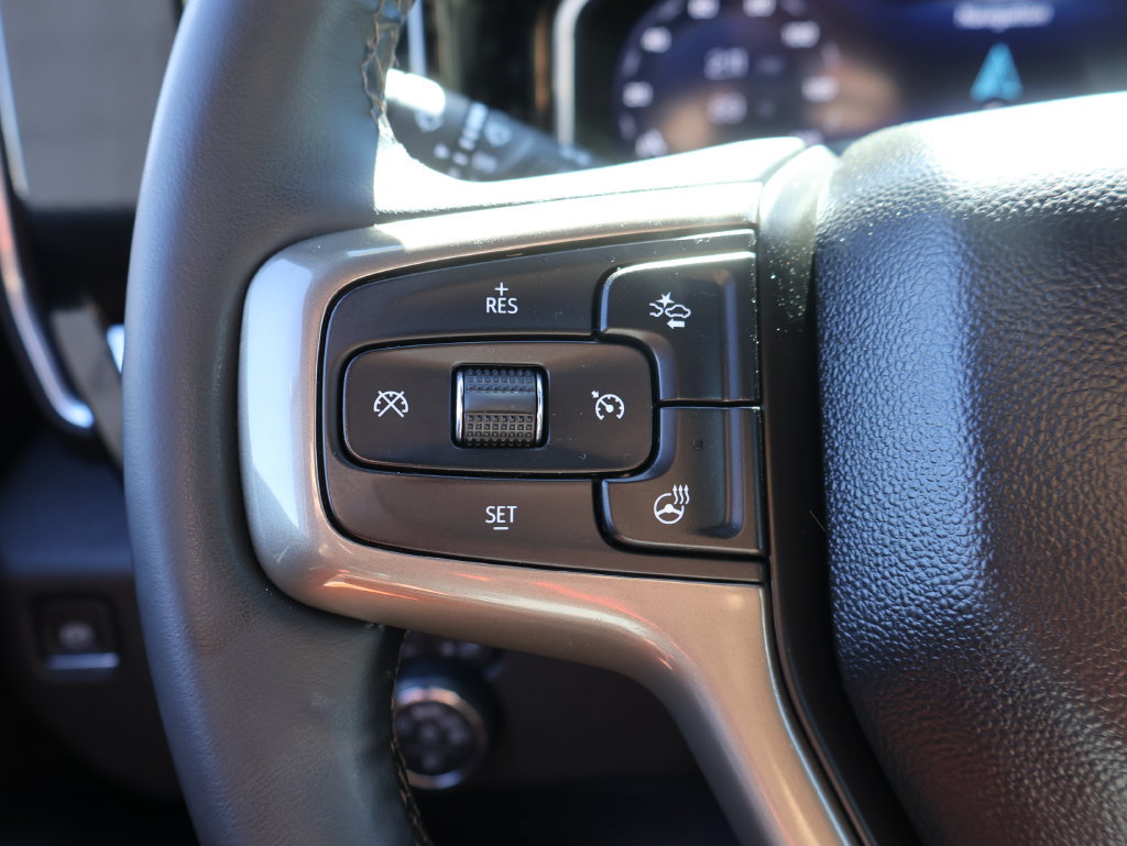Used 2024 Chevrolet Silverado 2500 High Country w/ High Country Premium Package AWD/4WD image 25