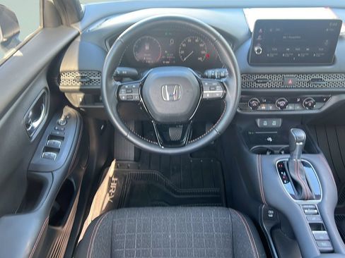 Used 2026 Honda HR-V Sport image 12