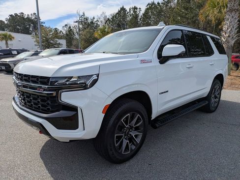 Used 2022 Chevrolet Tahoe Z71 w/ Luxury Package image 8