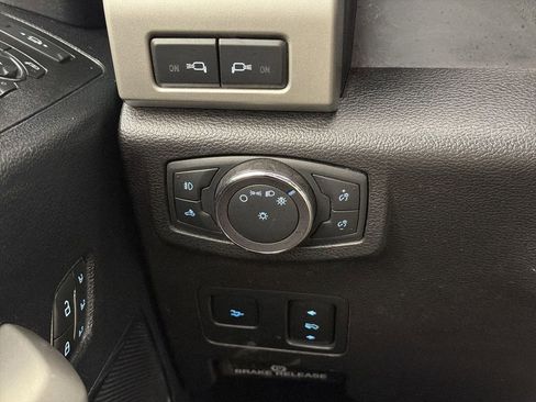 Used 2020 Ford F250 Lariat AWD/4WD image 18