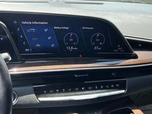 Used 2023 Cadillac Escalade Sport Platinum AWD/4WD image 17