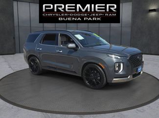 Used 2022 Hyundai Palisade Calligraphy w/ Winter Package FWD video 3