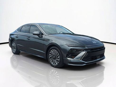 New 2026 Hyundai Sonata SEL FWD image 2