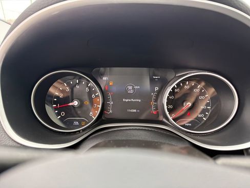 Used 2018 Jeep Compass Limited image 16