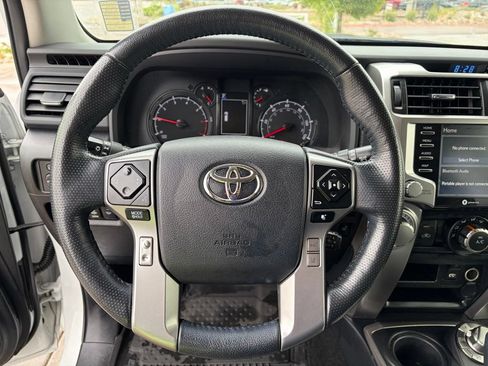 Used 2024 Toyota 4Runner SR5 Premium w/ SR5 Premium Package AWD/4WD image 27