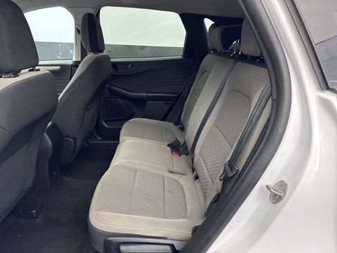 Used 2022 Ford Escape SE FWD image 14